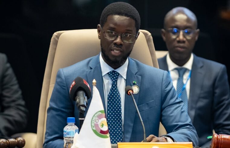 Bassirou diomaye faye lance son parti kiiraay et tourne la page sonko au Sénégal