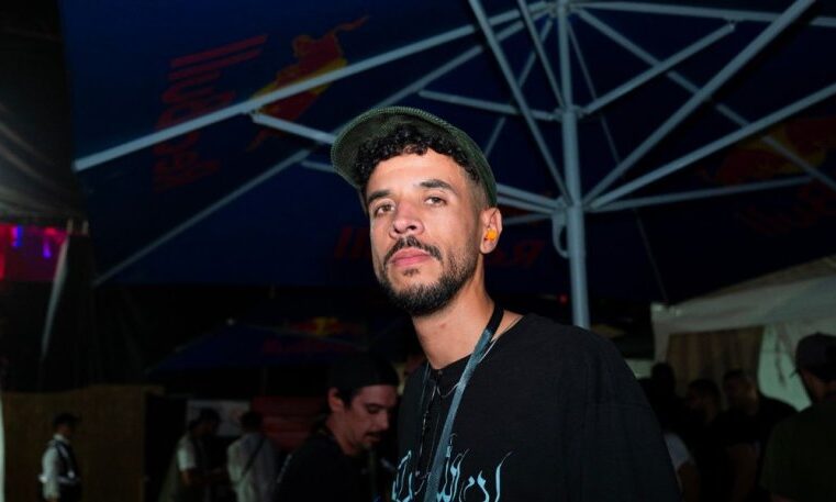 Liberté d&rsquo;expression : le cinéaste El Mahdi Lyoubi retenu au Maroc