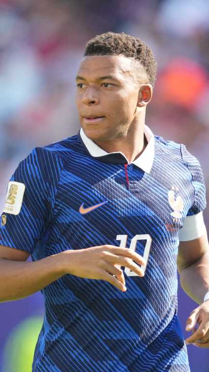 - (Franceinfo)