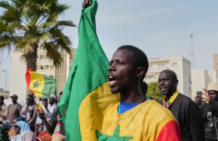 Réforme constitutionnelle et contrôle des fonds secrets : le pastef frappe fort au Sénégal