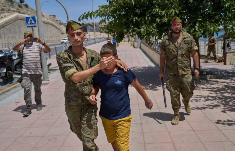 Mineurs marocains à Ceuta : les défis d&rsquo;un retour encadré par le droit
