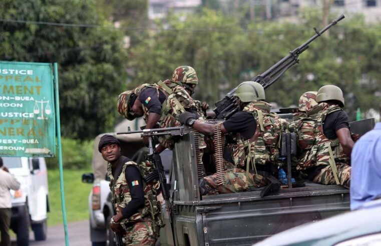 Cameroun : l&rsquo;armée se militarise-t-elle sous une succession incertaine ?