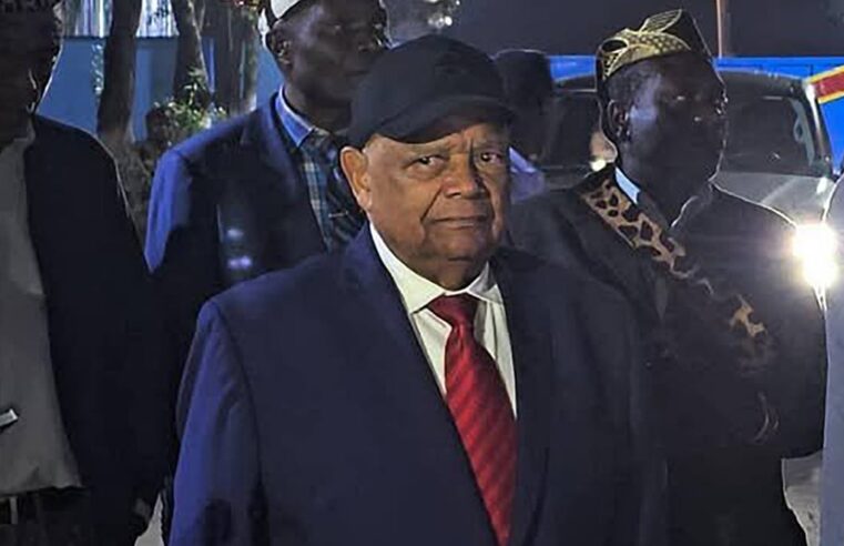 Rapphaël katebe katoto, figure clé du katanga sous l&rsquo;influence de kabila et tshisekedi