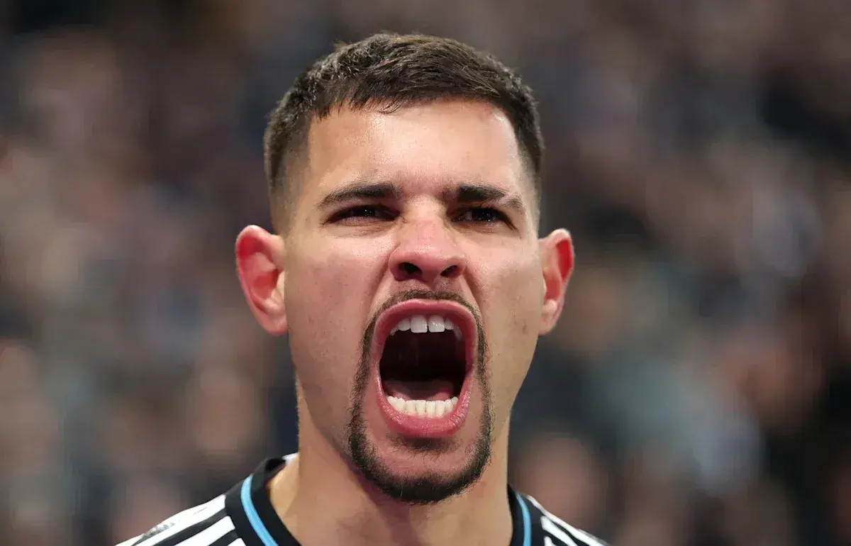Bruno guimarães signe à arsenal : un transfert officiel imminent