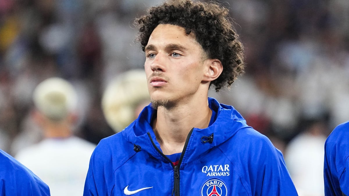 Maghnes Akliouche brille dès ses débuts au PSG sous les yeux de Luis Enrique