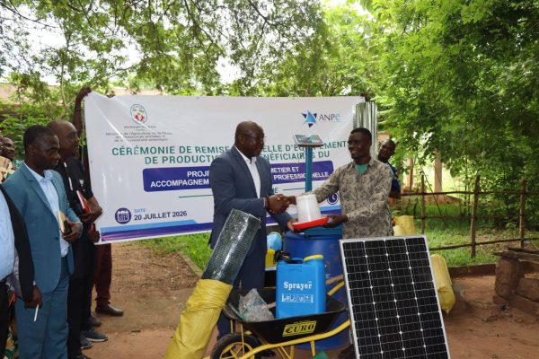 Jeunes entrepreneurs au Togo : des équipements pour booster l’emploi rural